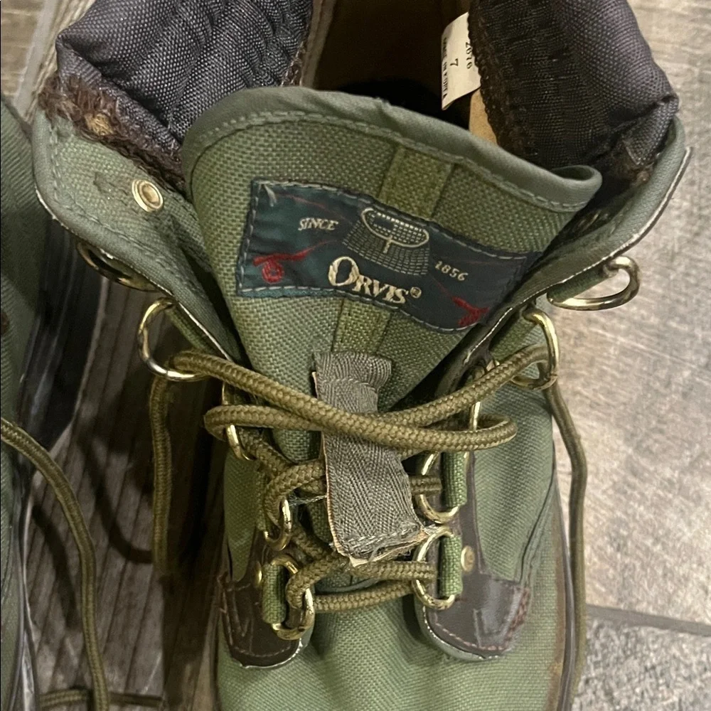 Orvis Green and Black Outdoor Boots